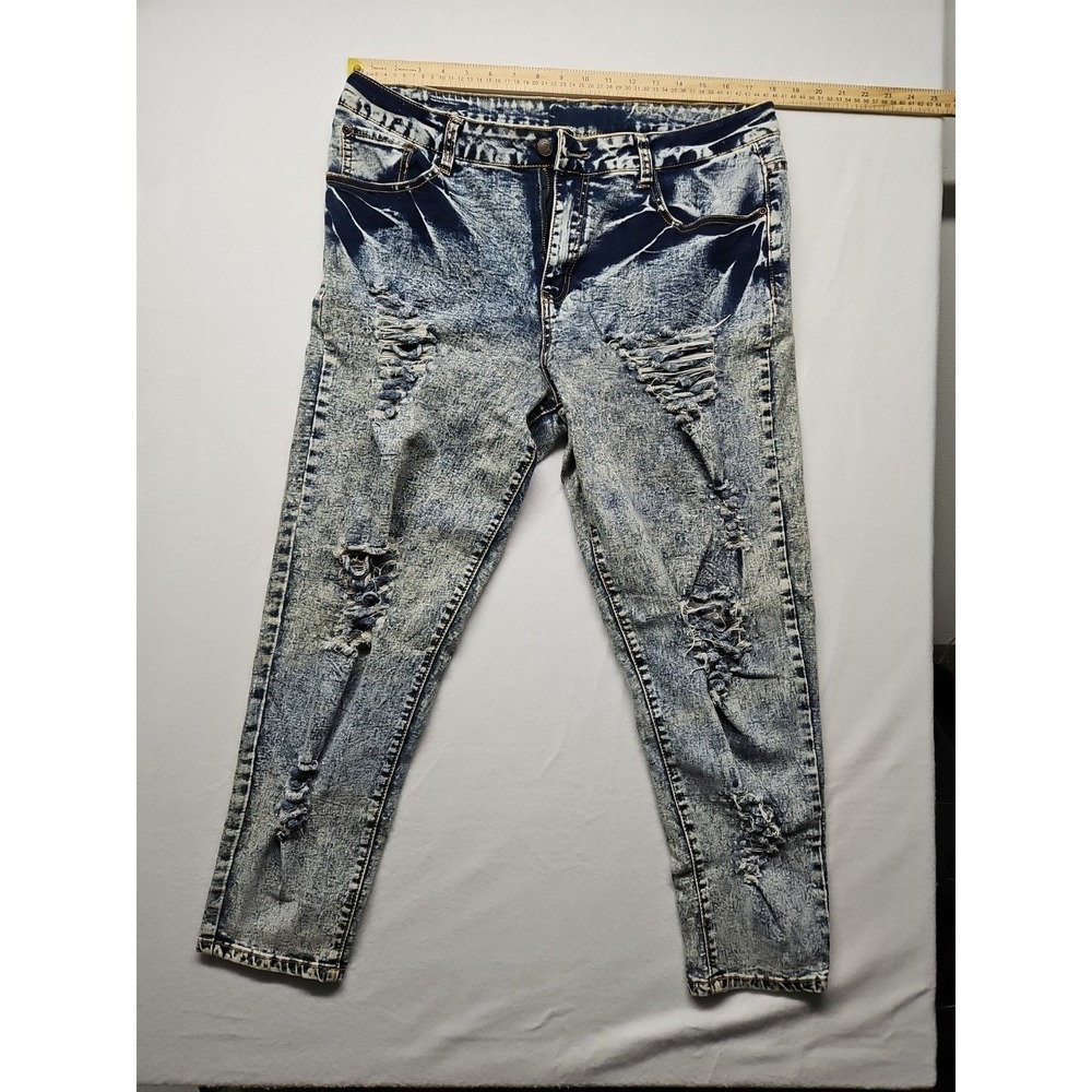 Judy Blue High Rise Distressed Denim Jeans